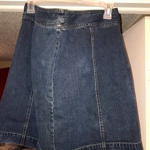Jean skirt 🤑